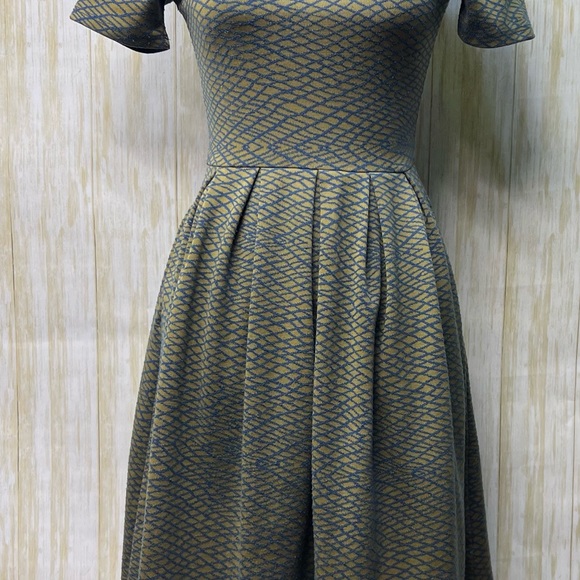 LuLaRoe Amelia Dress w/ Pockets, Zipper Back Blue & Olive Geometric Design - Picture 11 of 16
